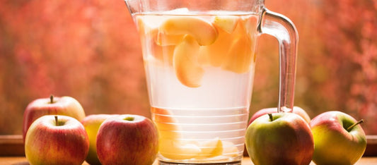 How to prepare apple and cinnamon water?